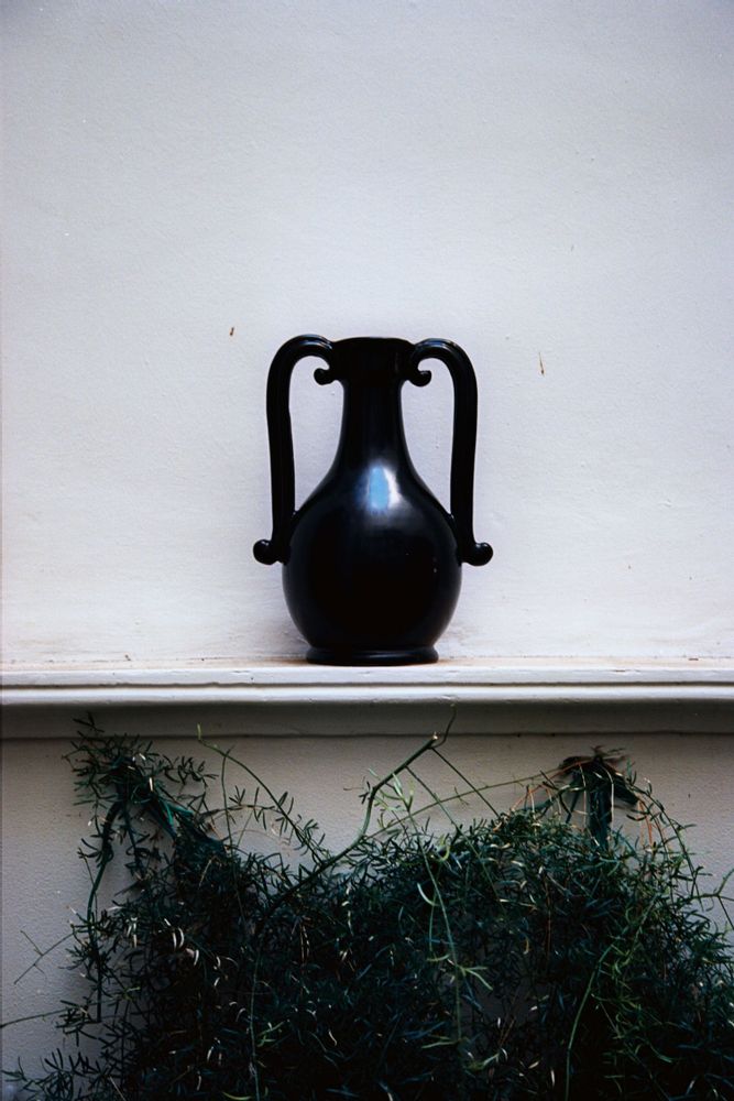 Vases - COSEINCORSO - THE DRAGO BIANCO - 02 APOTHECARY - VASE - BELGIUM IS DESIGN