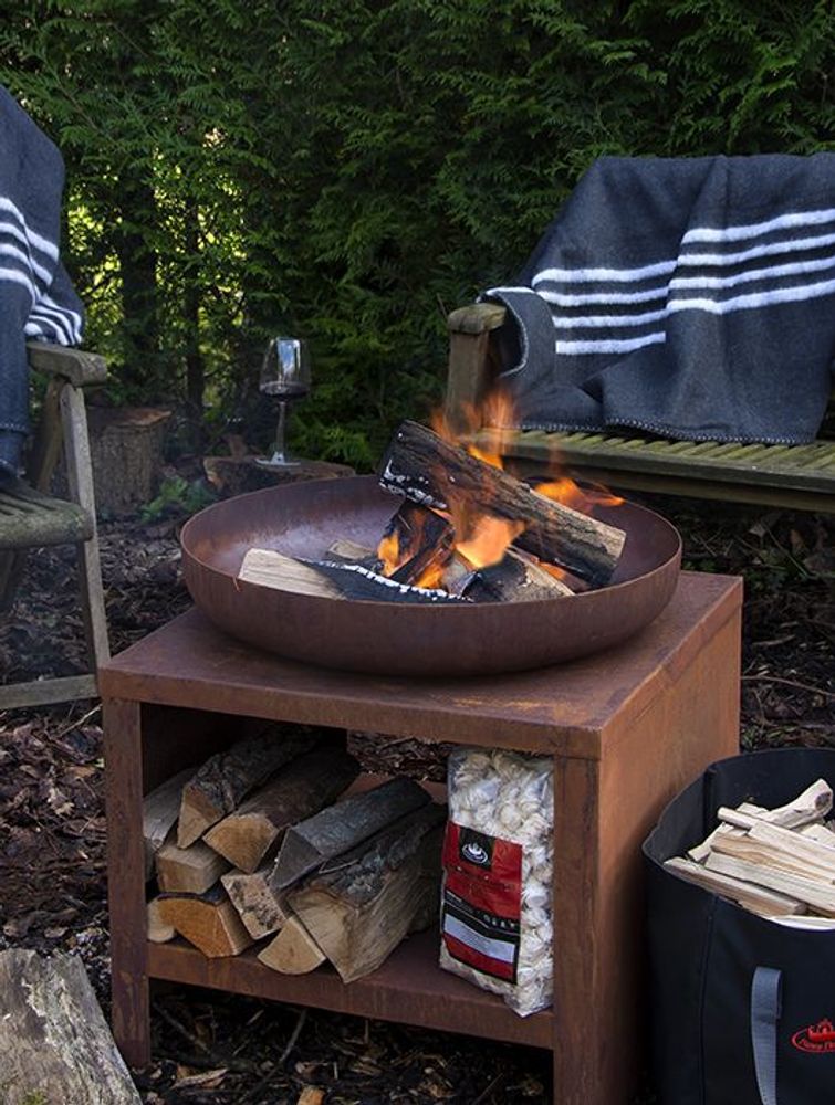 Outdoor fireplaces - Fire bowls, patio heaters, wood pellets, charcoal, firelighters, cooking accessories... - ESSCHERT DESIGN