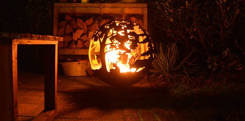 Outdoor fireplaces - Fire bowls, patio heaters, wood pellets, charcoal, firelighters, cooking accessories... - ESSCHERT DESIGN