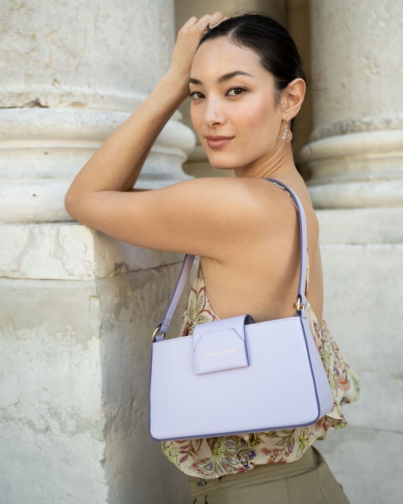 Sacs et cabas - Sac à main en cuir vegan parme/lila forme baguette - CARMEN & SIMONE