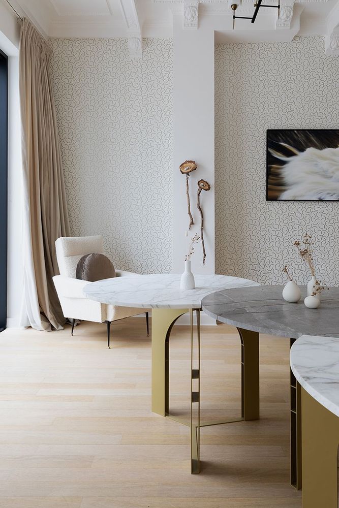 Dining Tables - CLAISSE DESIGN - SINUOUS TABLE - TABLE - BELGIUM IS DESIGN