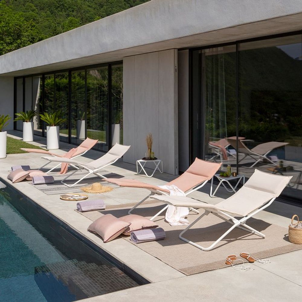 Deck chairs - BAYANNE lounge chair - LAFUMA MOBILIER