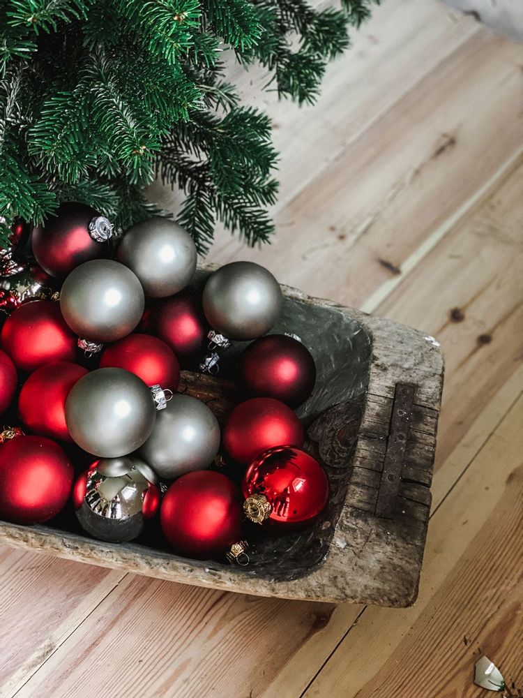 Guirlandes et boules de Noël - Boules de Noël paquet de 16 - Rouge - BY BENSON