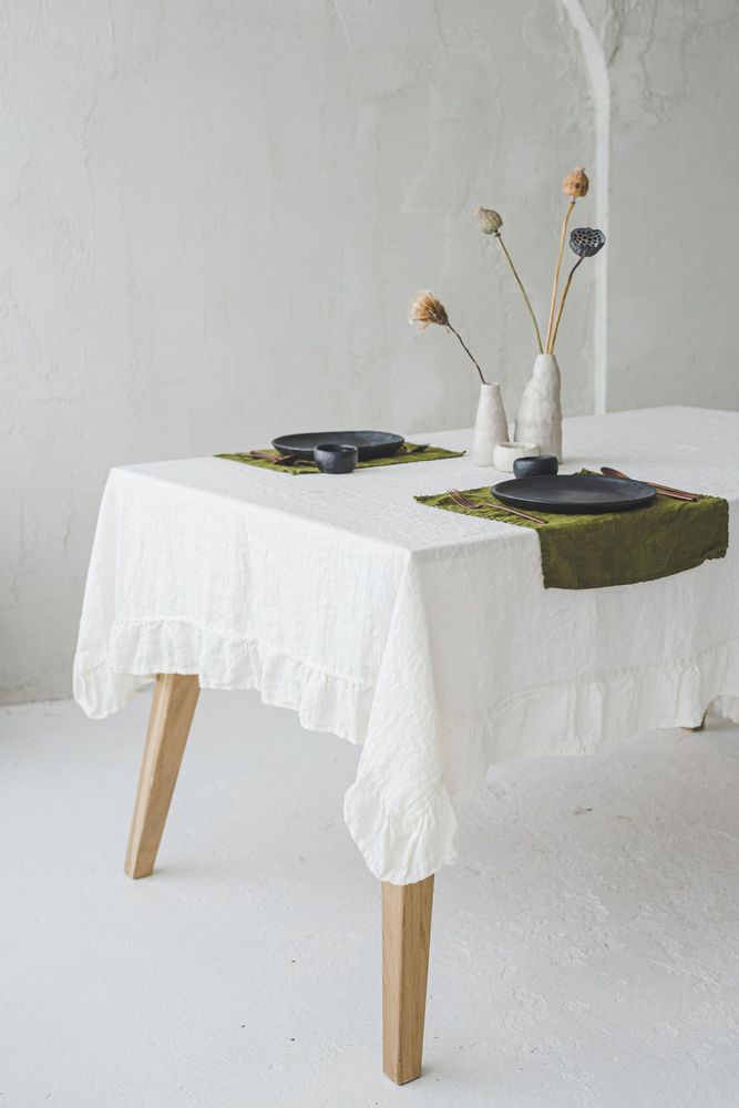 Table cloths - Soft linen tablecloth with ruffles - EPIC LINEN