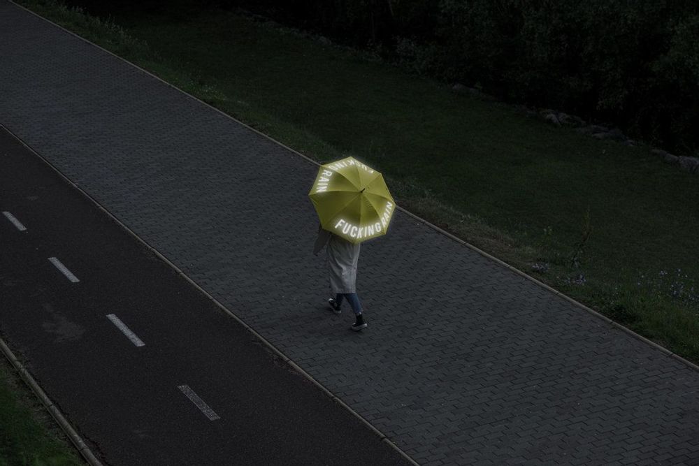 Apparel - UMBRELLAS (2) - FISURA