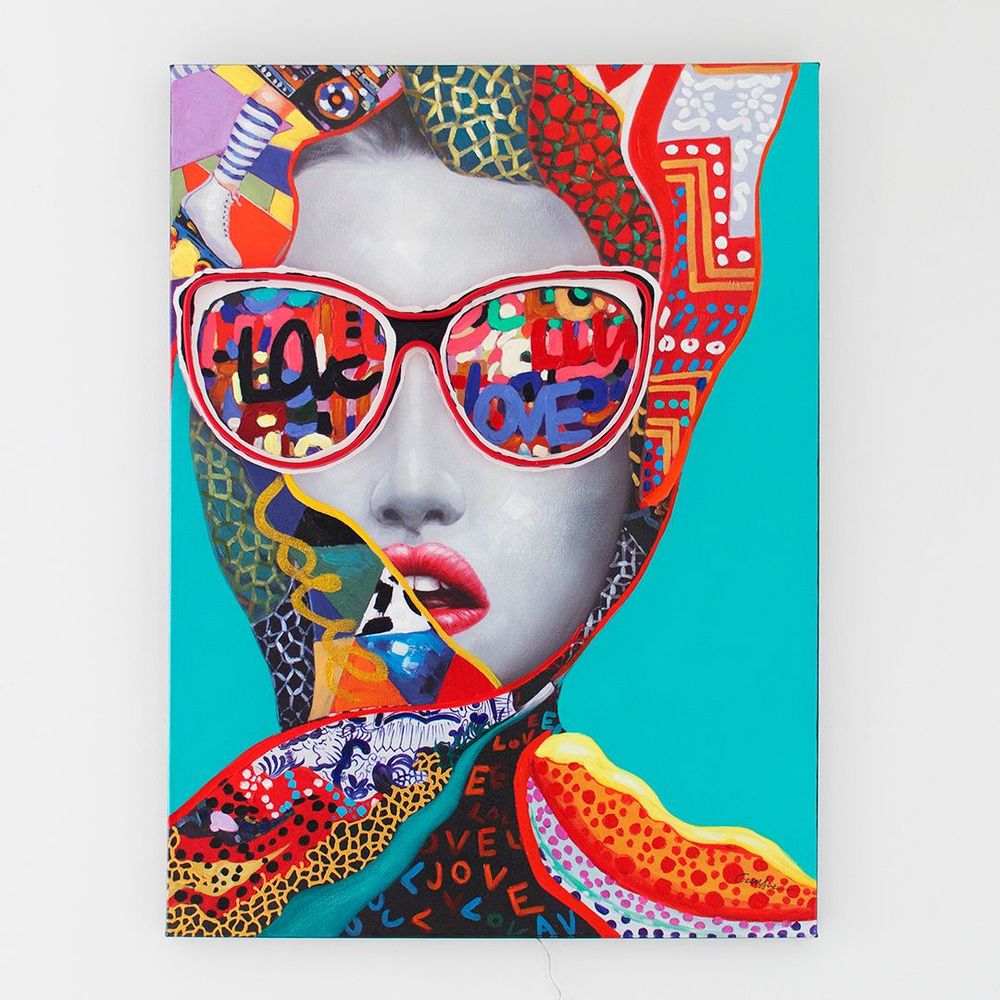 Paintings - 'Chic Woman' Wall Artwork with LED Neon - SMALL - LOCOMOCEAN