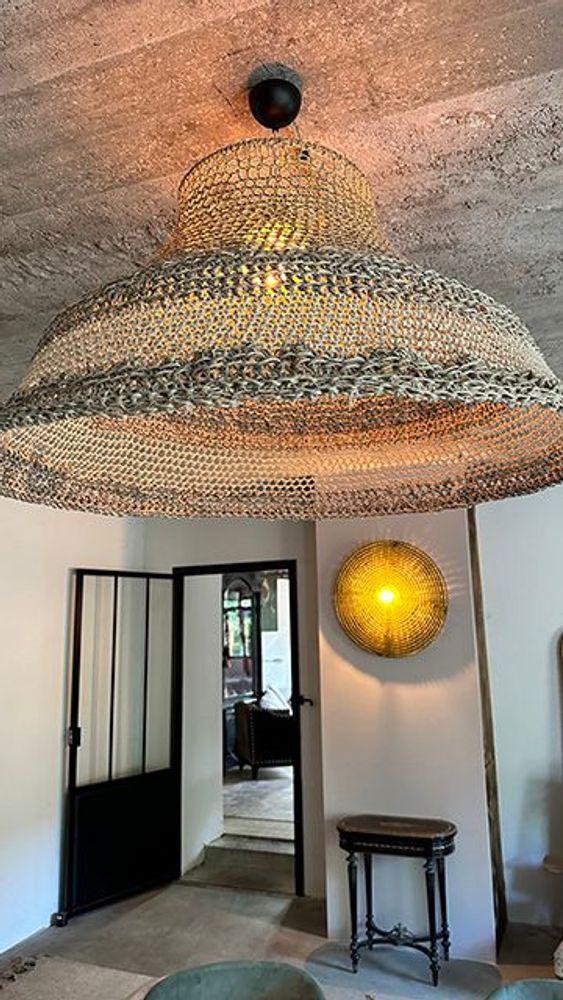 Aménagements pour bureau - Luminaire HELOISE en corde de lin et chanvre livré avec monture électrique - ADELE VAHN