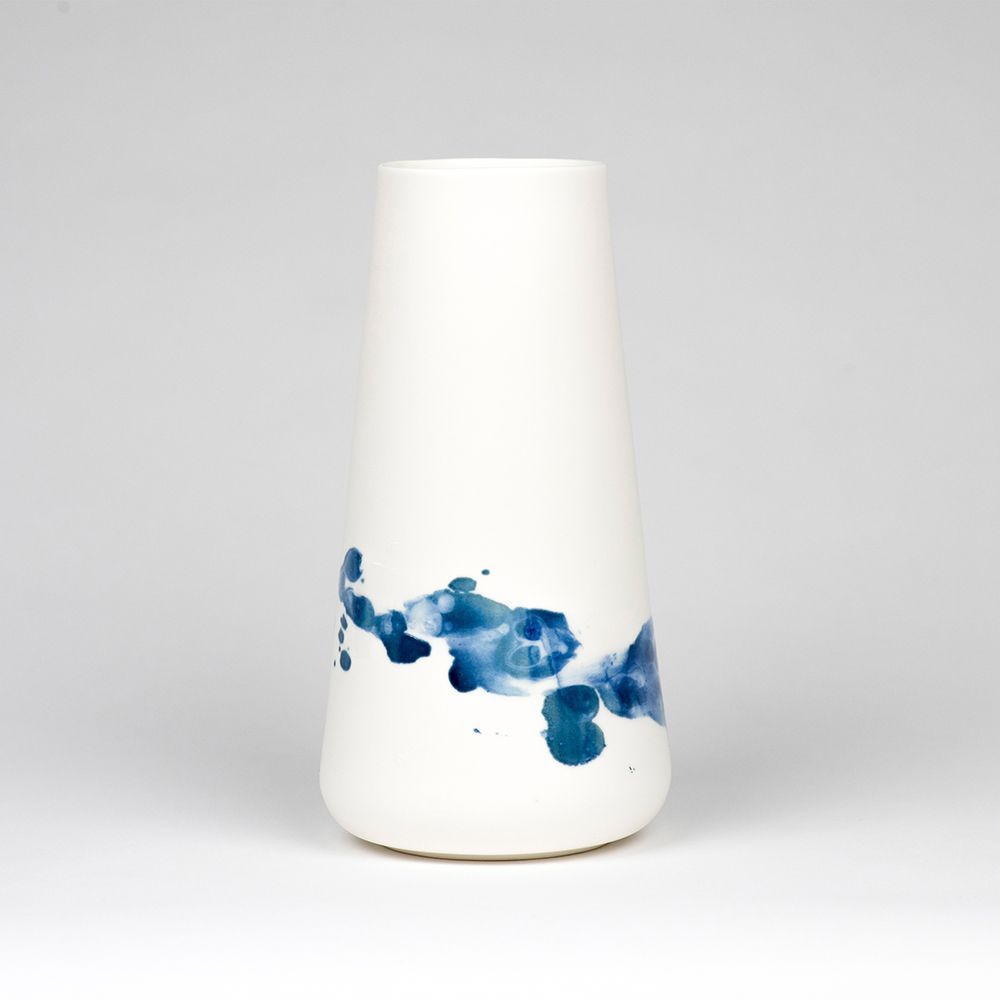 Vases - OPGEROLD carafe / vase - STUDIO INEKE VAN DER WERFF