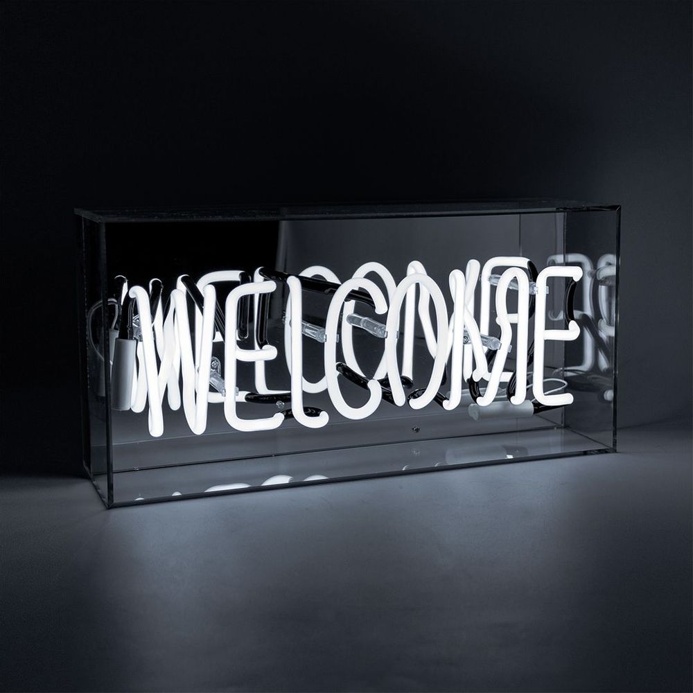 Lampes de table - Boîte à néon en verre 'Welcome' - rose - LOCOMOCEAN