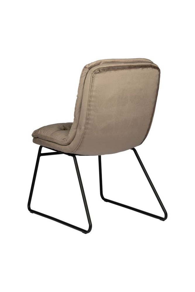 Chairs for hospitalities & contracts - Beluga Chair - POLE TO POLE