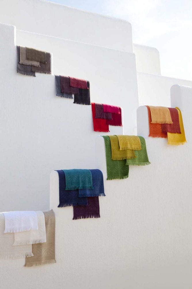 Bath towels - Maxi Bath Towel Zoe Fuchsia 100 X 180 - MAISON VIVARAISE - SDE VIVARAISE WINKLER