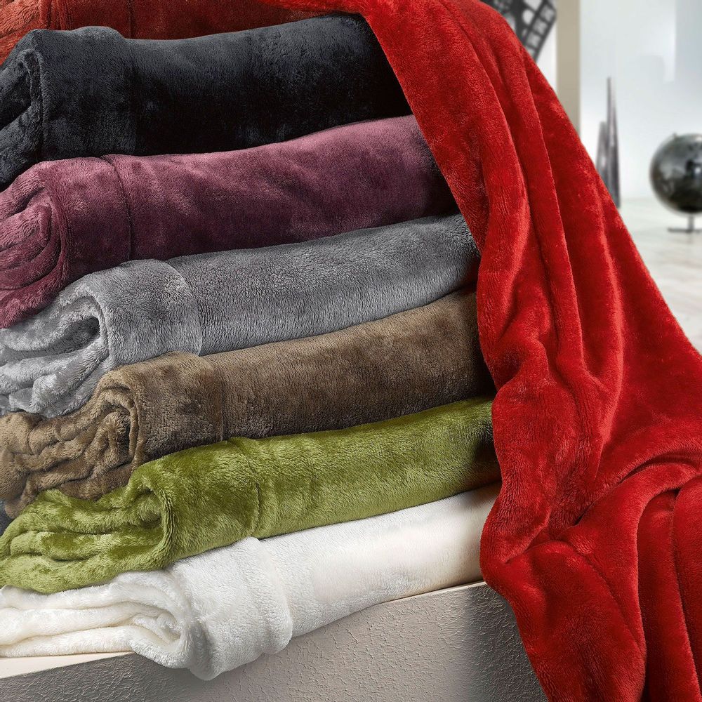 Throw blankets - Throw Tender Ombre 150 X 200 - MAISON VIVARAISE – SDE VIVARAISE WINKLER
