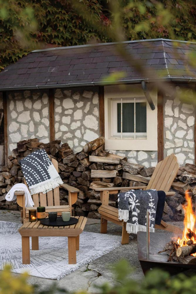 Throw blankets - Taina recycled blanket Carbone 127 X 160 - MAISON VIVARAISE - SDE VIVARAISE WINKLER