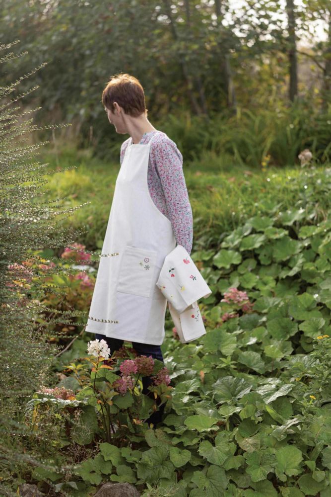 Aprons - Recycled Gardenia kitchen apron Écru 110 X 80 - MAISON VIVARAISE - SDE VIVARAISE WINKLER