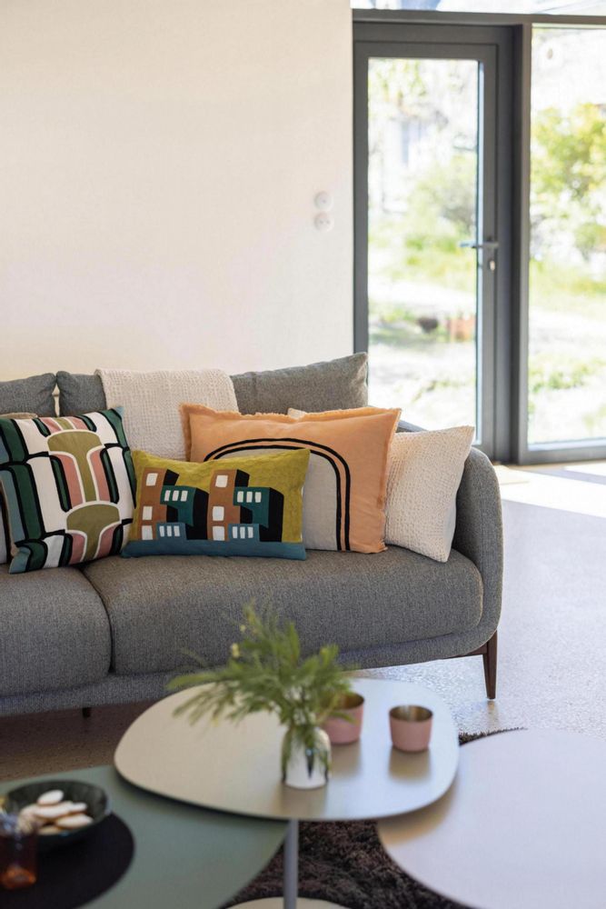 Linge de lit - Jeté Tana Crème 180 x 260 - MAISON VIVARAISE – SDE VIVARAISE WINKLER