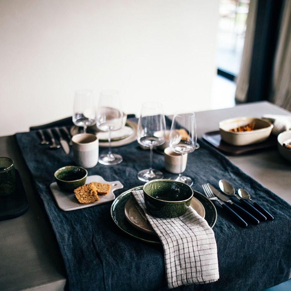 Formal plates - Spiró - POMAX
