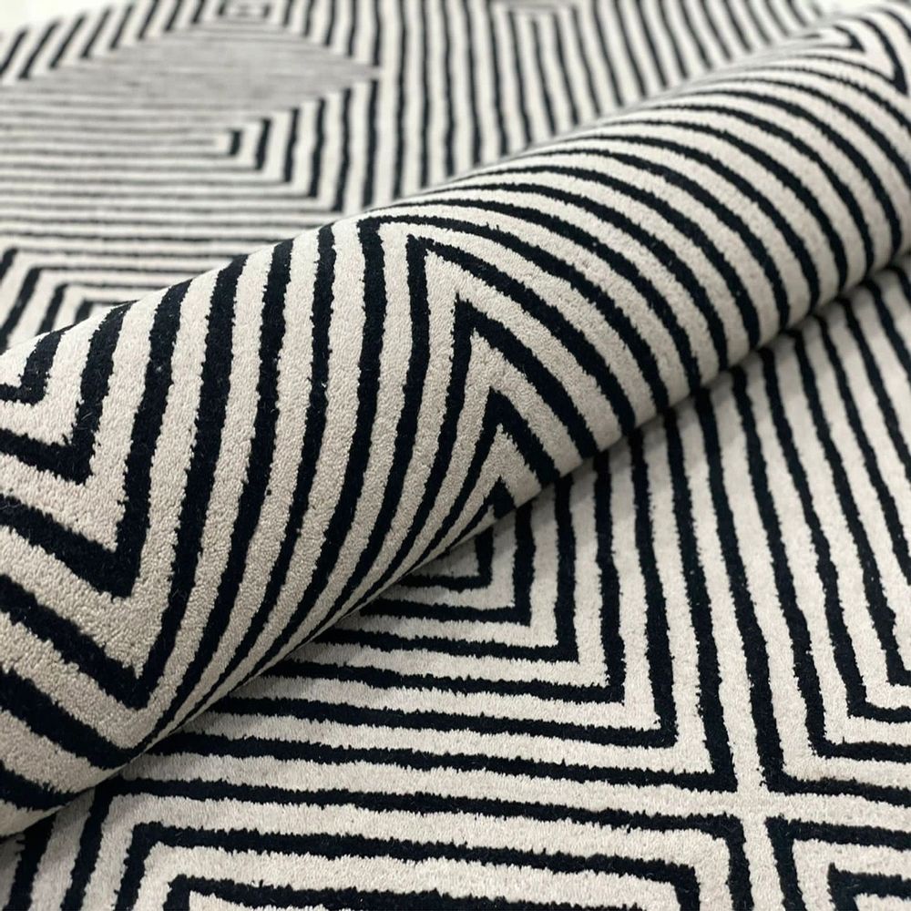 Rugs - HTR 113, NZ Wool Chevron pattern Handtufted Handmade Factory Worldwide Shipping Fireproof For Home, Shop, Interior Decoration, Commercial Projects Customizable in Any Colors Designs Sizes - INDIAN RUG GALLERY