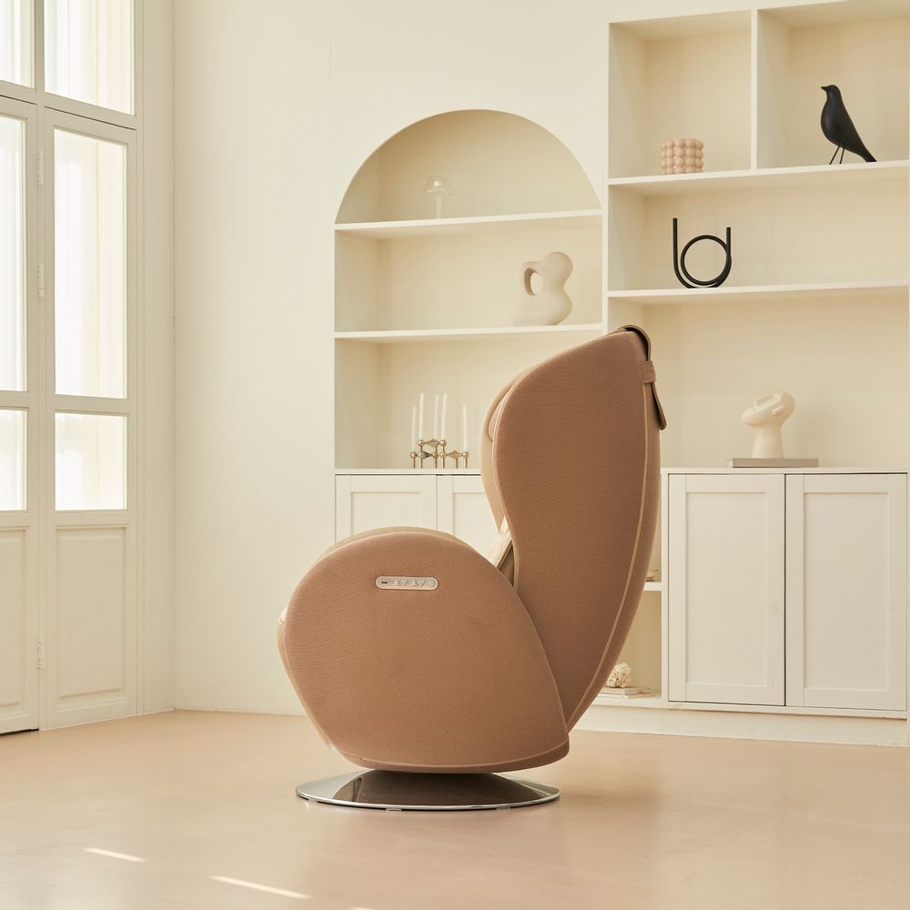 Lounge chairs for hospitalities & contracts - LUNA 4D Recliner Massage Chair - NOUHAUS