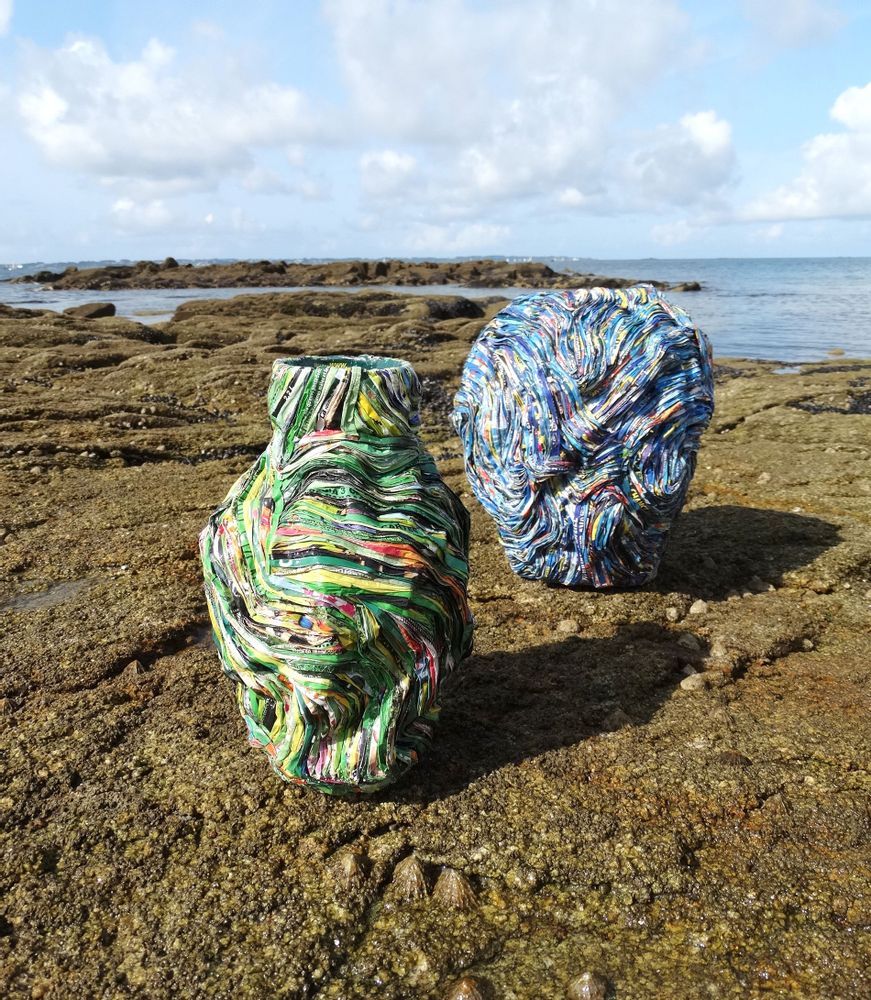 Vases - Vase papiers recyclés Collection ARVOR pièce unique - Vert - HELENE SIELLEZ
