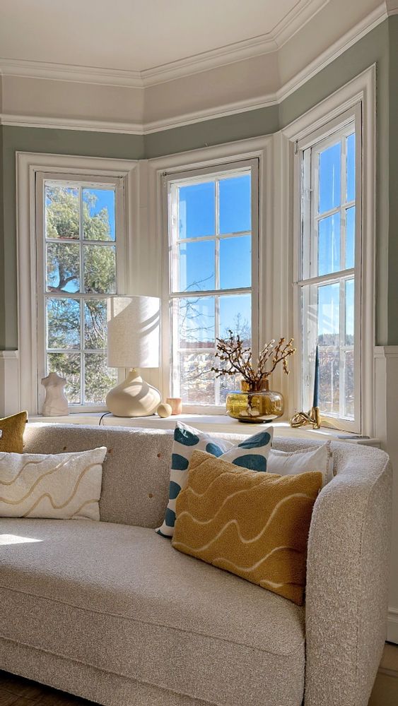 Fabric cushions - Bouclé/Linen Cushions - Kashi - CHHATWAL & JONSSON