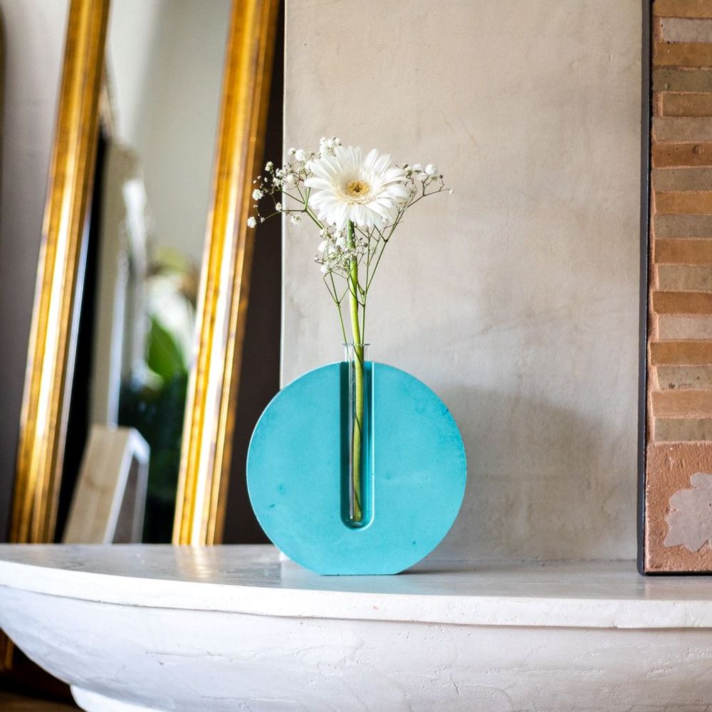 Vases - Soliflore en béton coloré - JUNNY