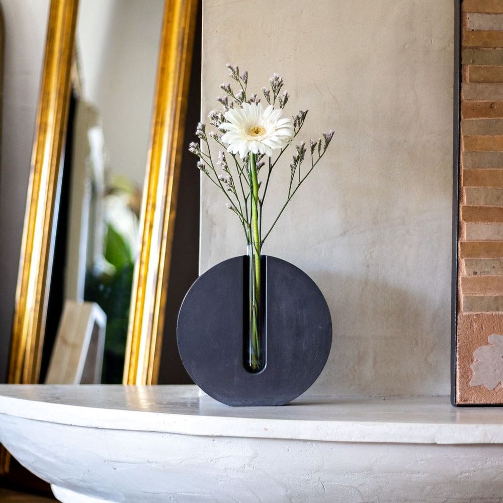 Vases - Soliflore en béton coloré - JUNNY