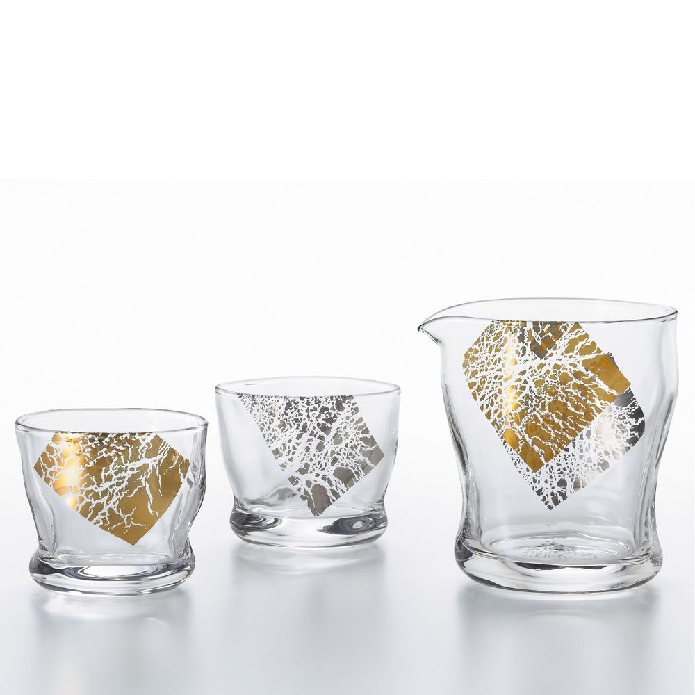 Glass - Sake glass with gold leaf - ISHIZUKA GLASS CO., LTD.