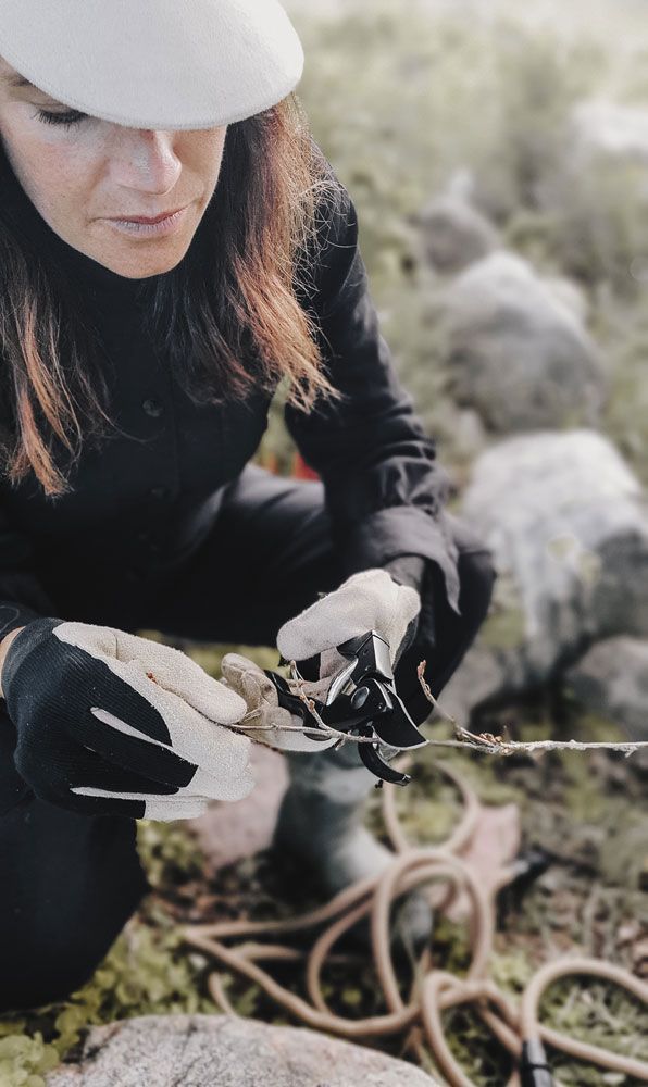 Garden accessories - Garden Gloves Deluxe - M - BY BENSON