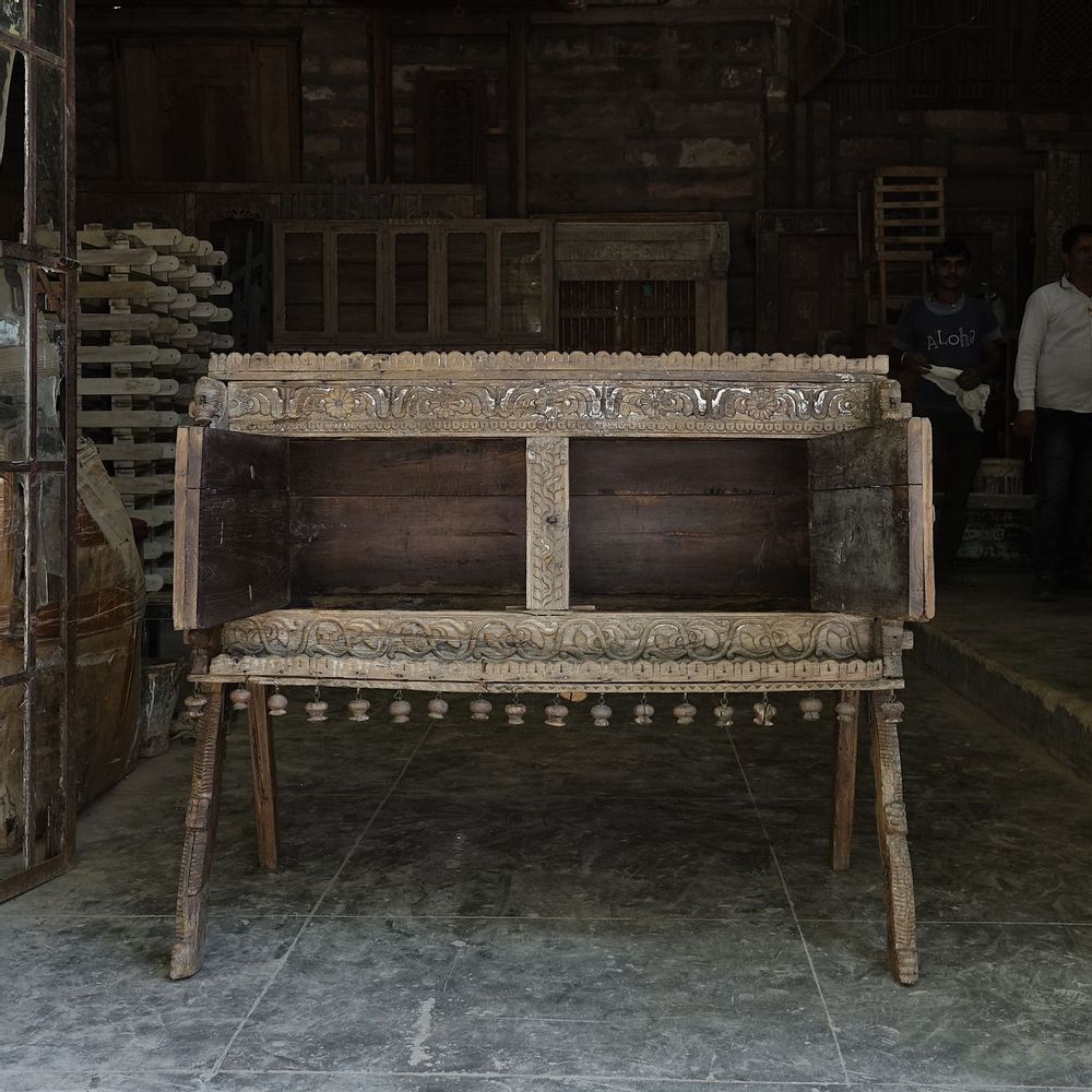 Buffets - Damchiya ancien - Meuble indien sculpté ( Coffre de mariée indienne sculpté en bois massif) - ORPAI