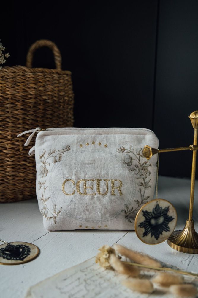 Clutches - Fashion accessories - BONCOEURS