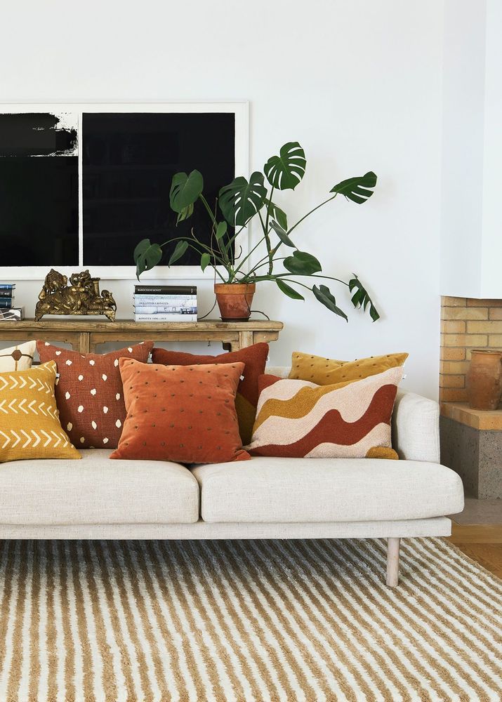 Fabric cushions - Bouclé/Linen Cushions - Lodi - CHHATWAL & JONSSON