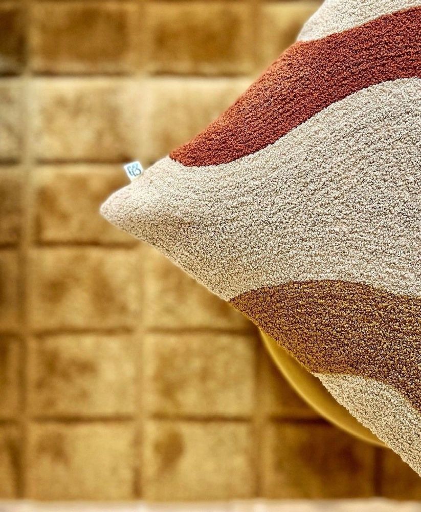 Fabric cushions - Bouclé/Linen Cushions - Lodi - CHHATWAL & JONSSON