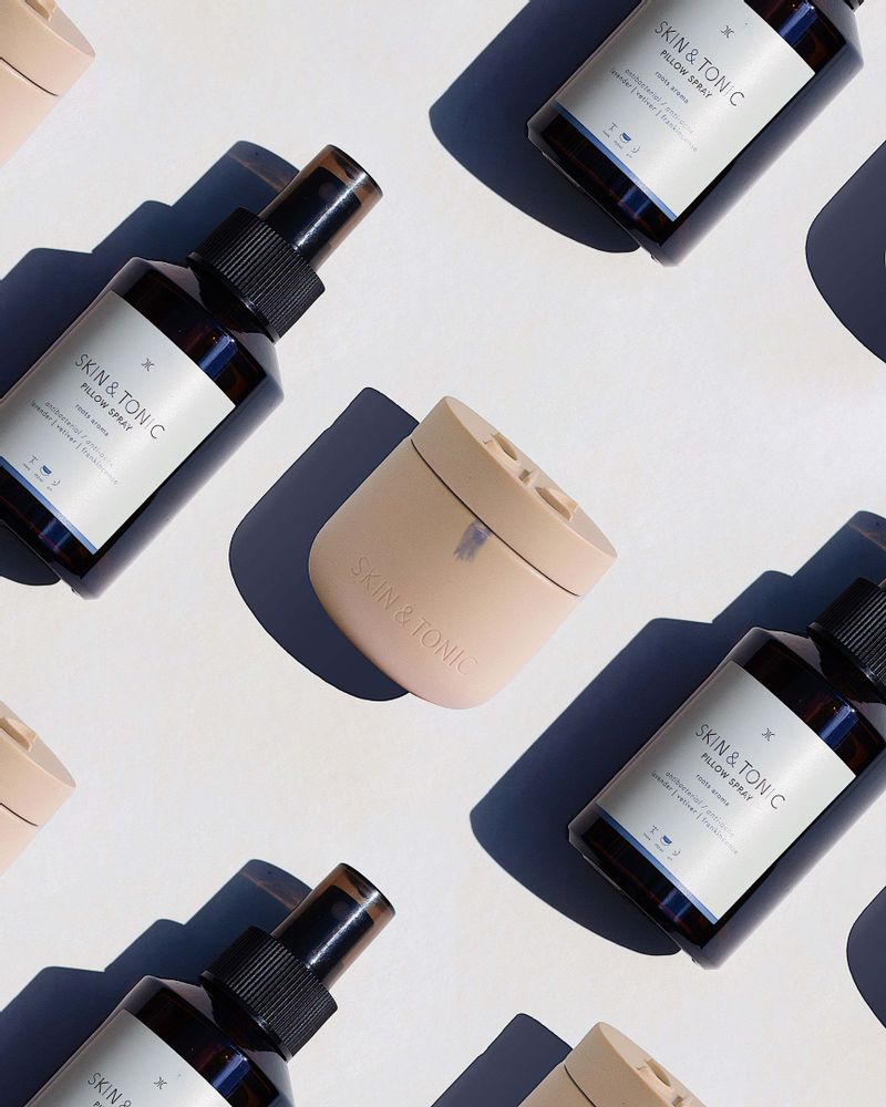 Cadeaux - SKIN&TONIC - ROOTS AROMA spray d'oreiller & bougie naturelle - SKIN&TONIC