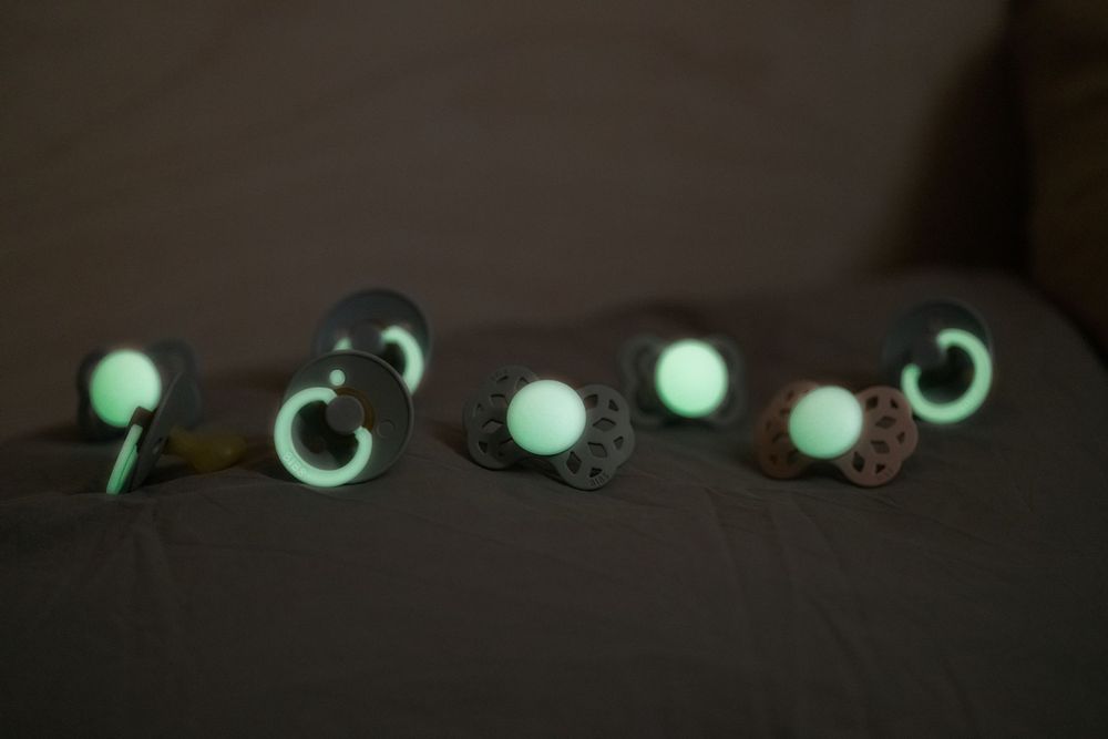 Childcare accessories - BIBS pacifiers. - FRENCH FLAIR