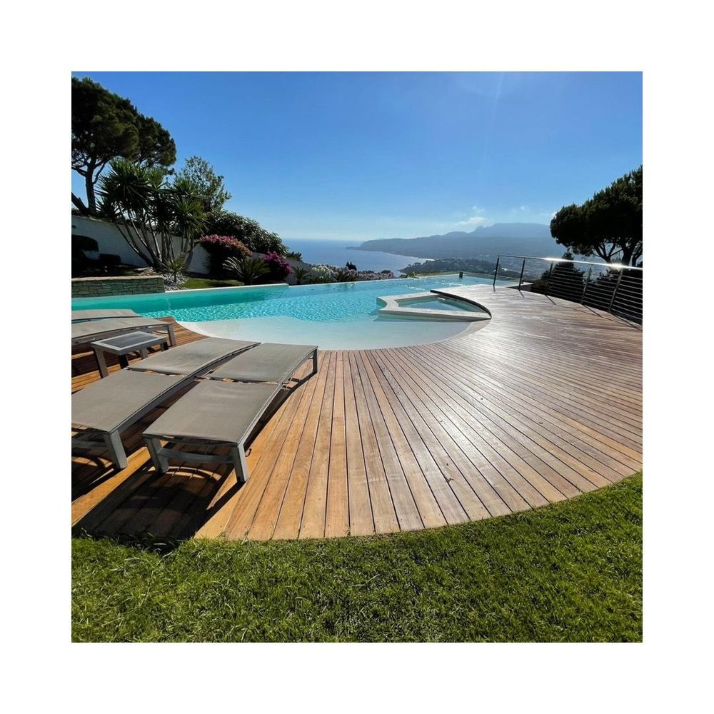Outdoor space equipments - Agencement - MILLIMETRES