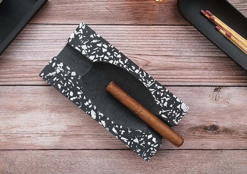 Cadeaux - The Earl © (Terrazzo Blanc) - ESPATIO