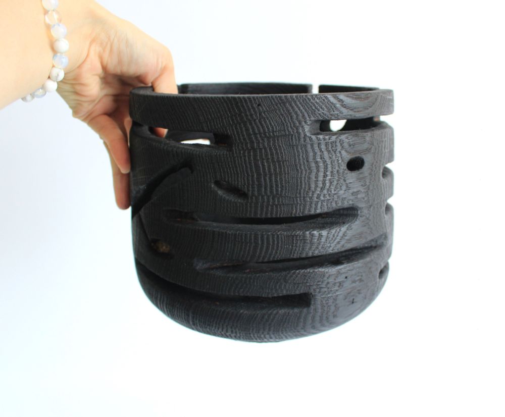 Vases - Vase décoratif en bois noir fait main - WOODENDREAMS