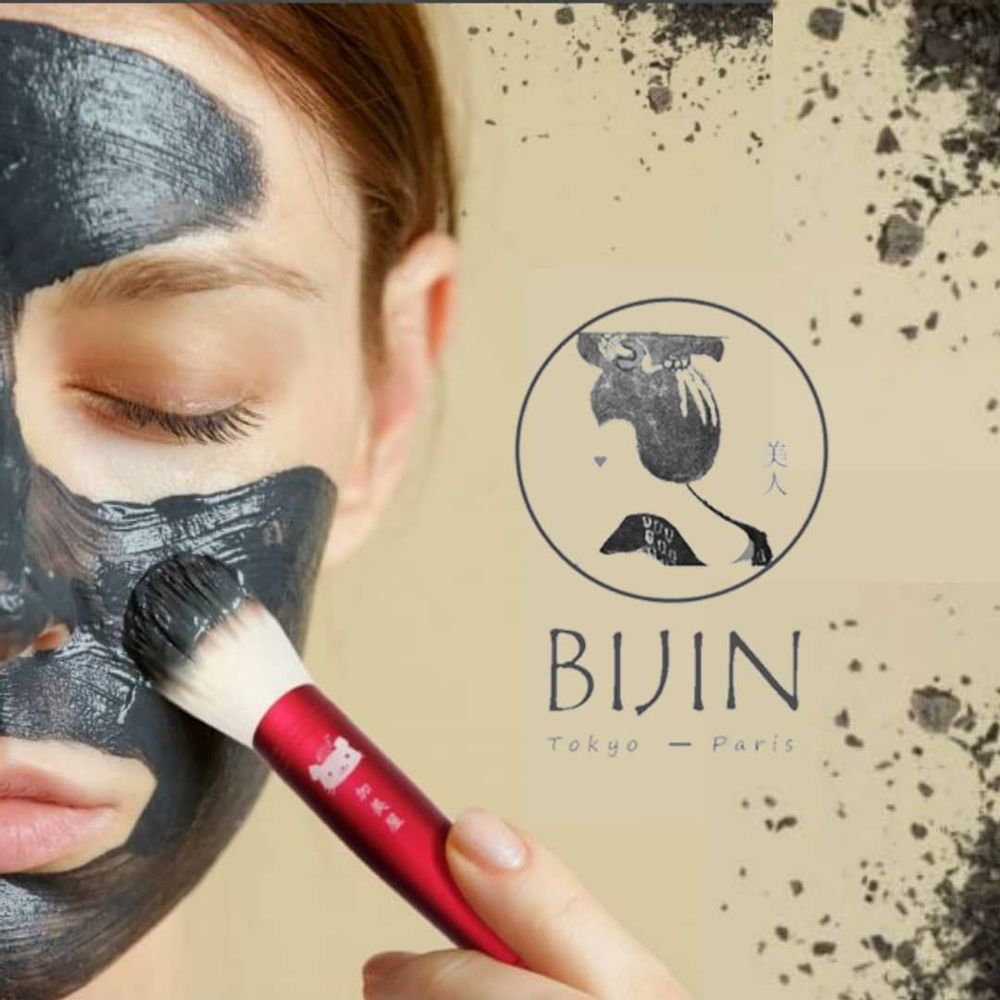 Cosmétiques - Poudre nettoyante et masque visage 2 en 1 au charbon actif Takesumi - LE CHARBON ACTIF FRANCAIS
