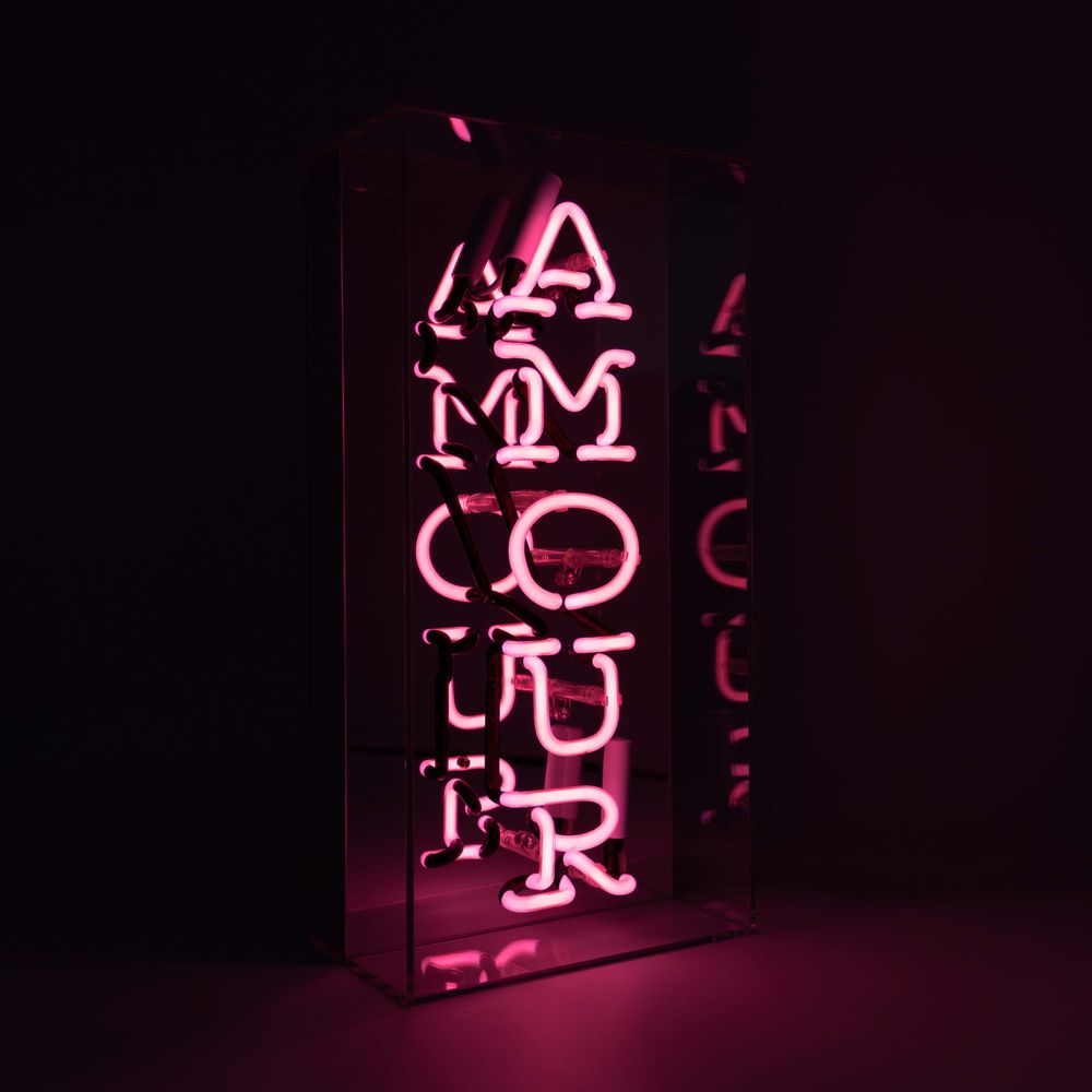 Lampes de bureau - BOÎTE À NÉON EN VERRE « AMOUR » - LOCOMOCEAN