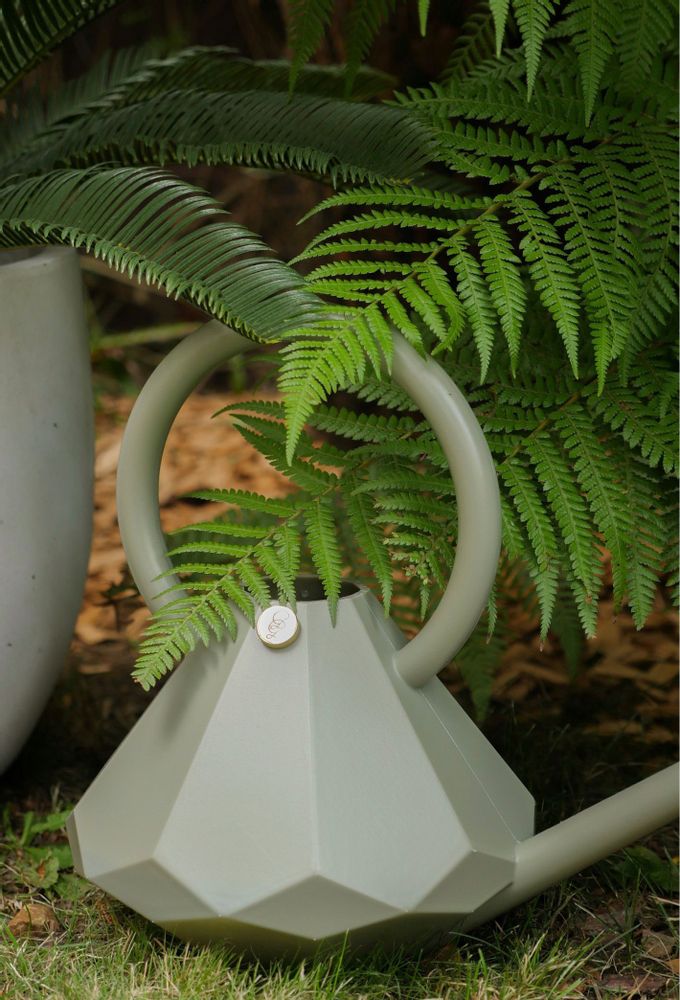 Garden accessories - Garden Glory Diamond Watering Can - GARDEN GLORY