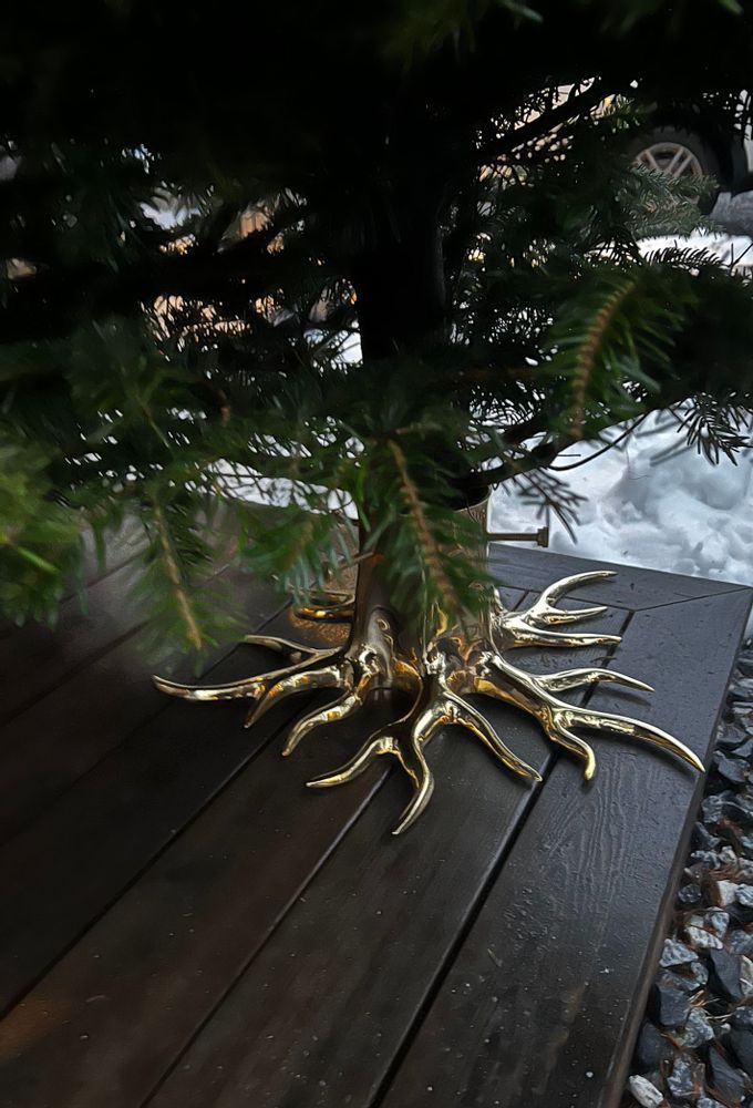 Objets design - Porte-sapin de Noël - Retour aux racines - GARDEN GLORY