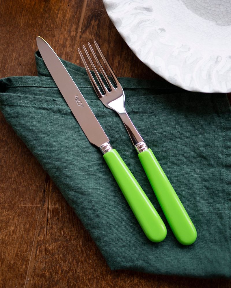 Ménagères - Set de 4 couverts de table - Pop uni, Vert Printemps - SABRE PARIS