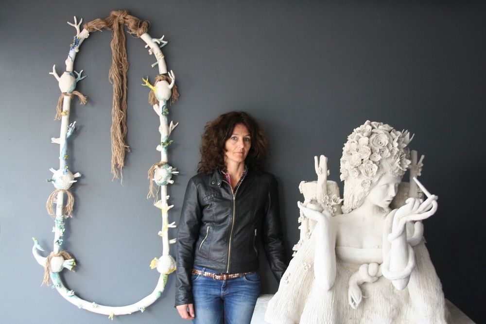 Ceramic - house necklace in ceramic - MELANIE BROGLIO