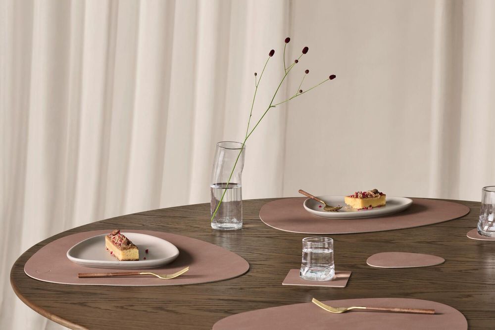 Placemats - GLASS MAT - LIND DNA