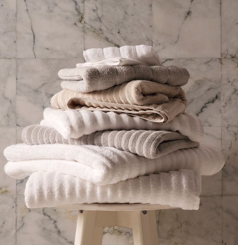 Other bath linens - Azurtwist Bath Towel - AZUR