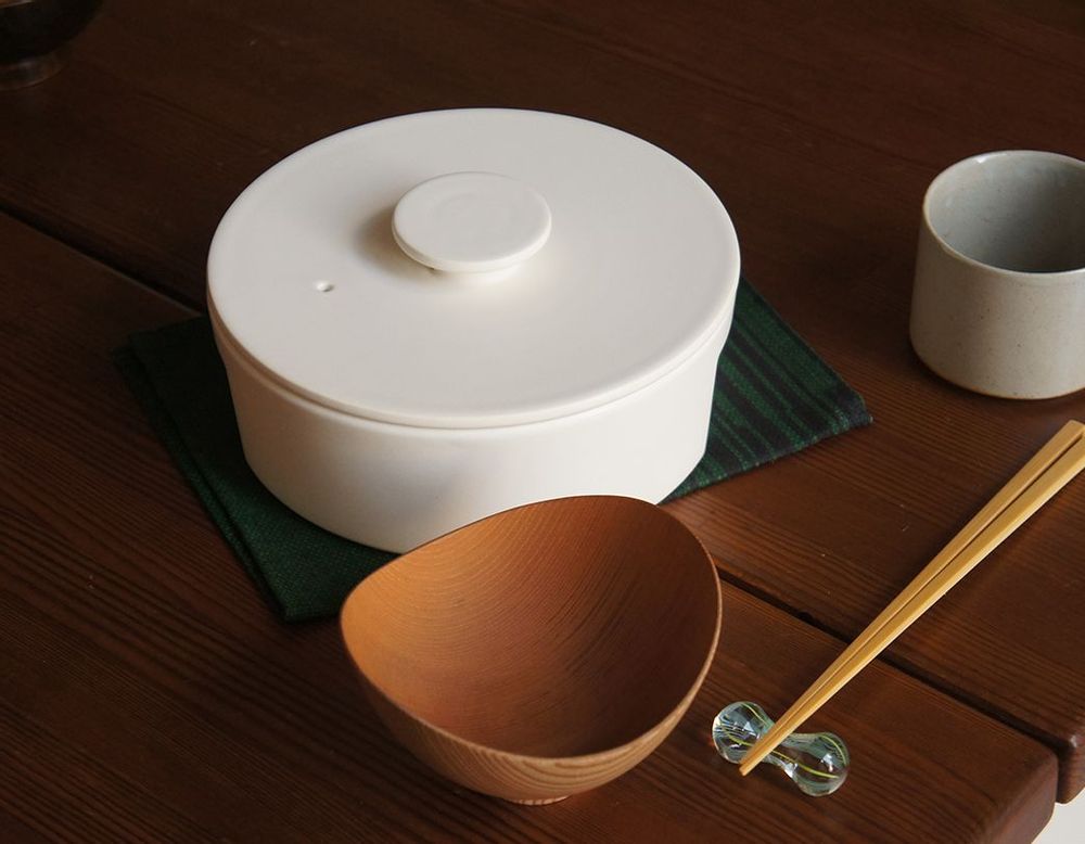 Stew pots - do-nabe - Japanese earthenware pot - METROCS