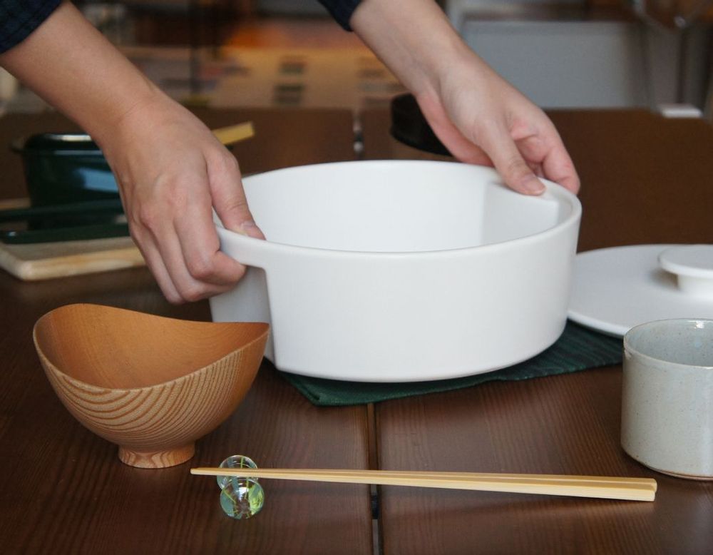 Stew pots - do-nabe - Japanese earthenware pot - METROCS