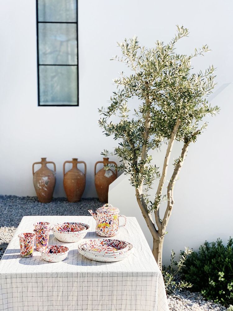 Everyday plates - Island Breeze Collection - BORNN ENAMELWARE