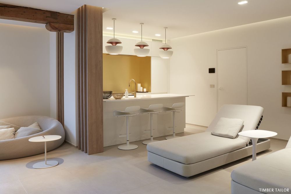 Spa - Meuble sur mesure de salle de bain ou d'espace bien-être - TIMBER TAILOR