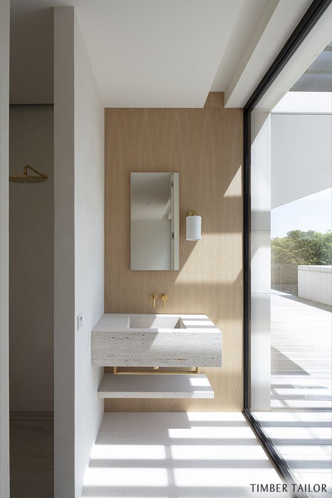 Spa - Meuble sur mesure de salle de bain ou d'espace bien-être - TIMBER TAILOR